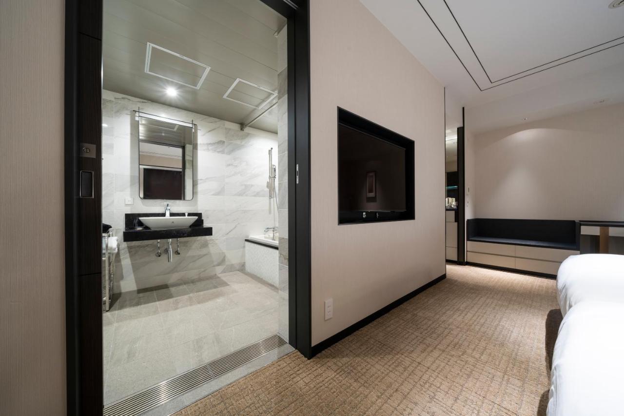 Koko Hotel Premier Nihonbashi Hamacho Tokio Buitenkant foto