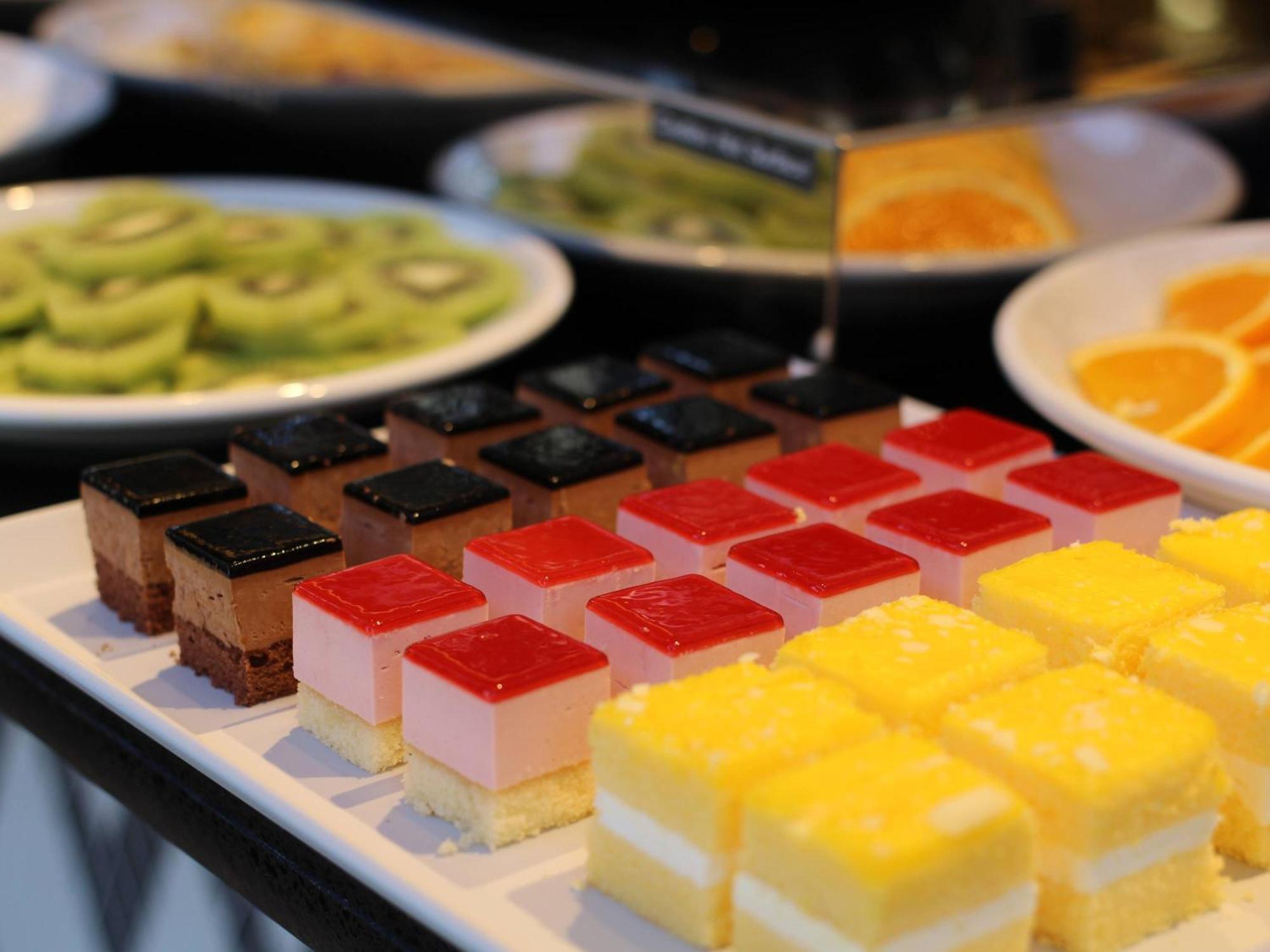 Koko Hotel Premier Nihonbashi Hamacho Tokio Buitenkant foto